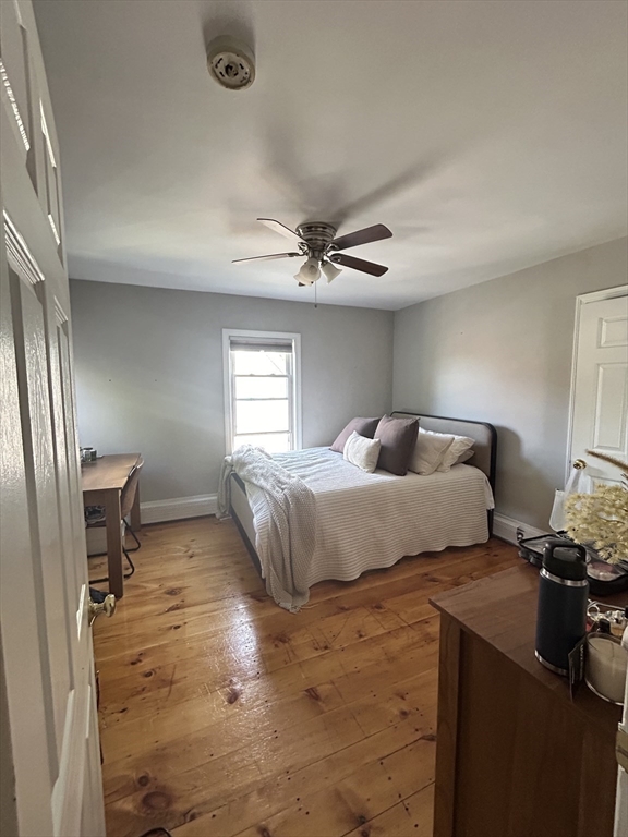 4 bed, 2 bath apartment for rent at 33 Garfield Ave Unit 33, Woburn — photo 5 of 24