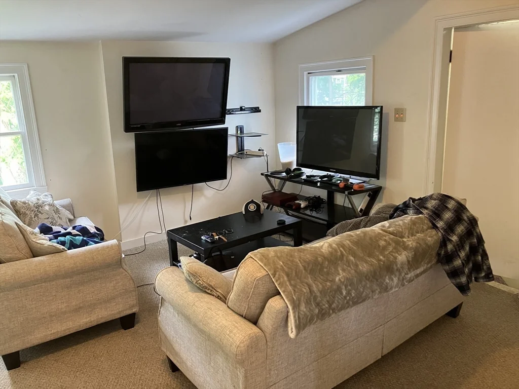 4 bed, 2 bath apartment for rent at 33 Gorham St Unit 2, Somerville — photo 6 of 18