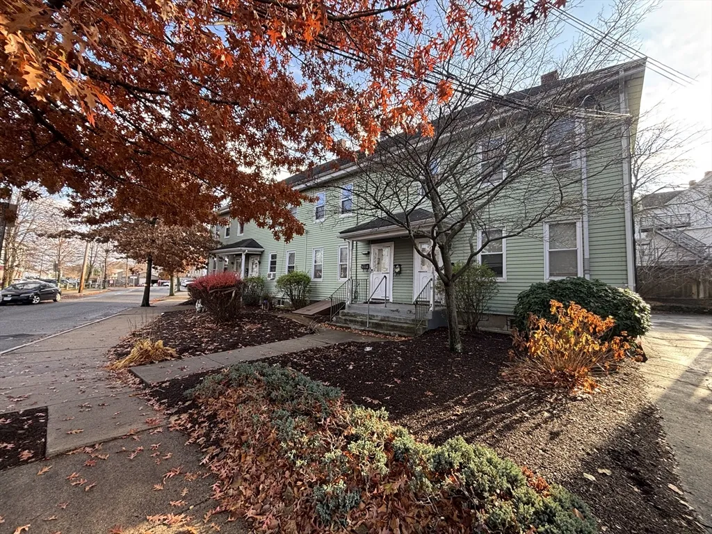 1 bed, 1 bath apartment for rent at 33 Gorham Unit B, Waltham — photo 11 of 14