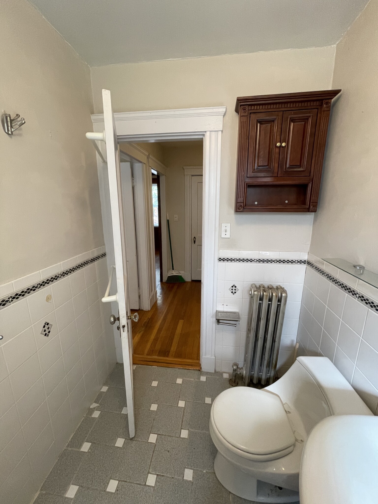 2 bed, 1 bath apartment for rent at 33 Greycliff Rd, Brighton — photo 14 of 18