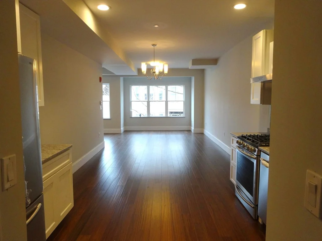 3 bed, 3 bath apartment for rent at 33 H St Unit 201, South Boston — photo 12 of 20