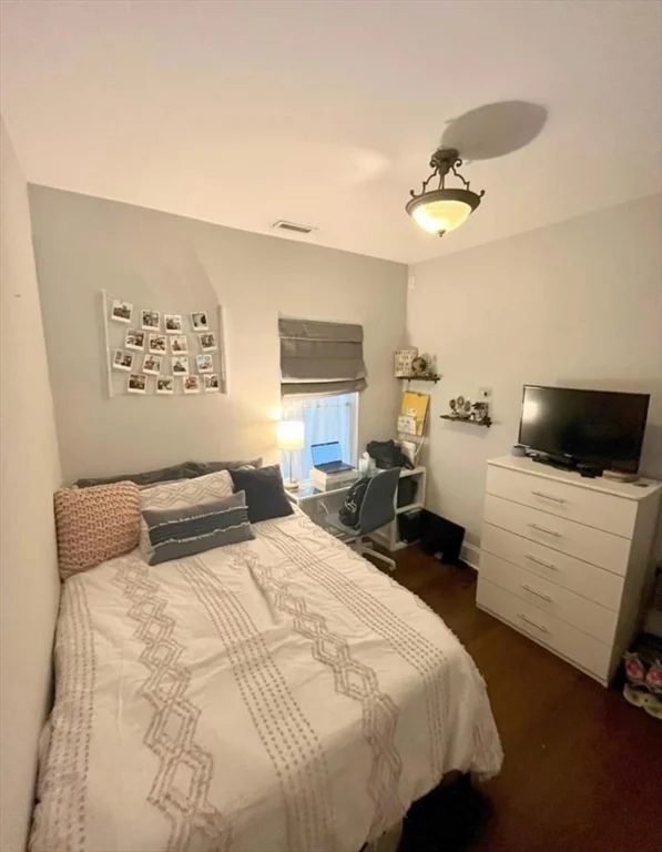 3 bed, 3 bath apartment for rent at 33 H St Unit 201, South Boston — photo 6 of 20