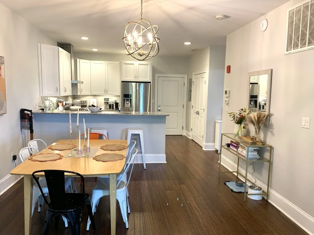 2 bed, 2 bath apartment for rent at 33 H St Unit 301, South Boston — photo 8 of 22