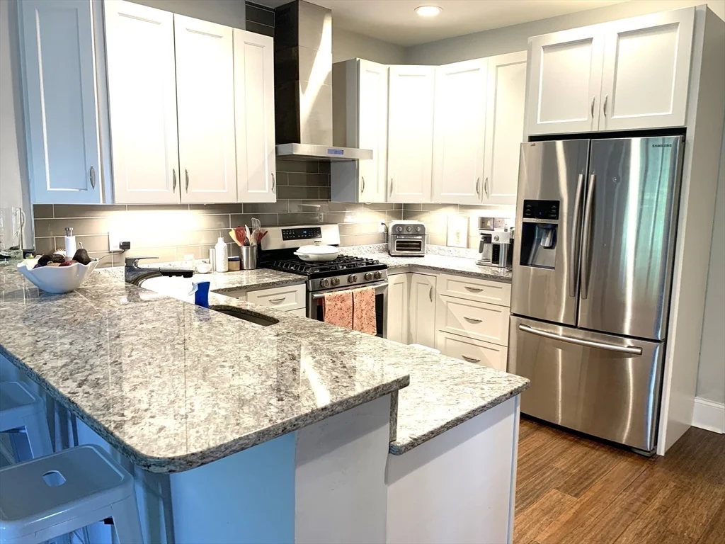 2 bed, 2 bath apartment for rent at 33 H St Unit 301, South Boston — photo 10 of 22