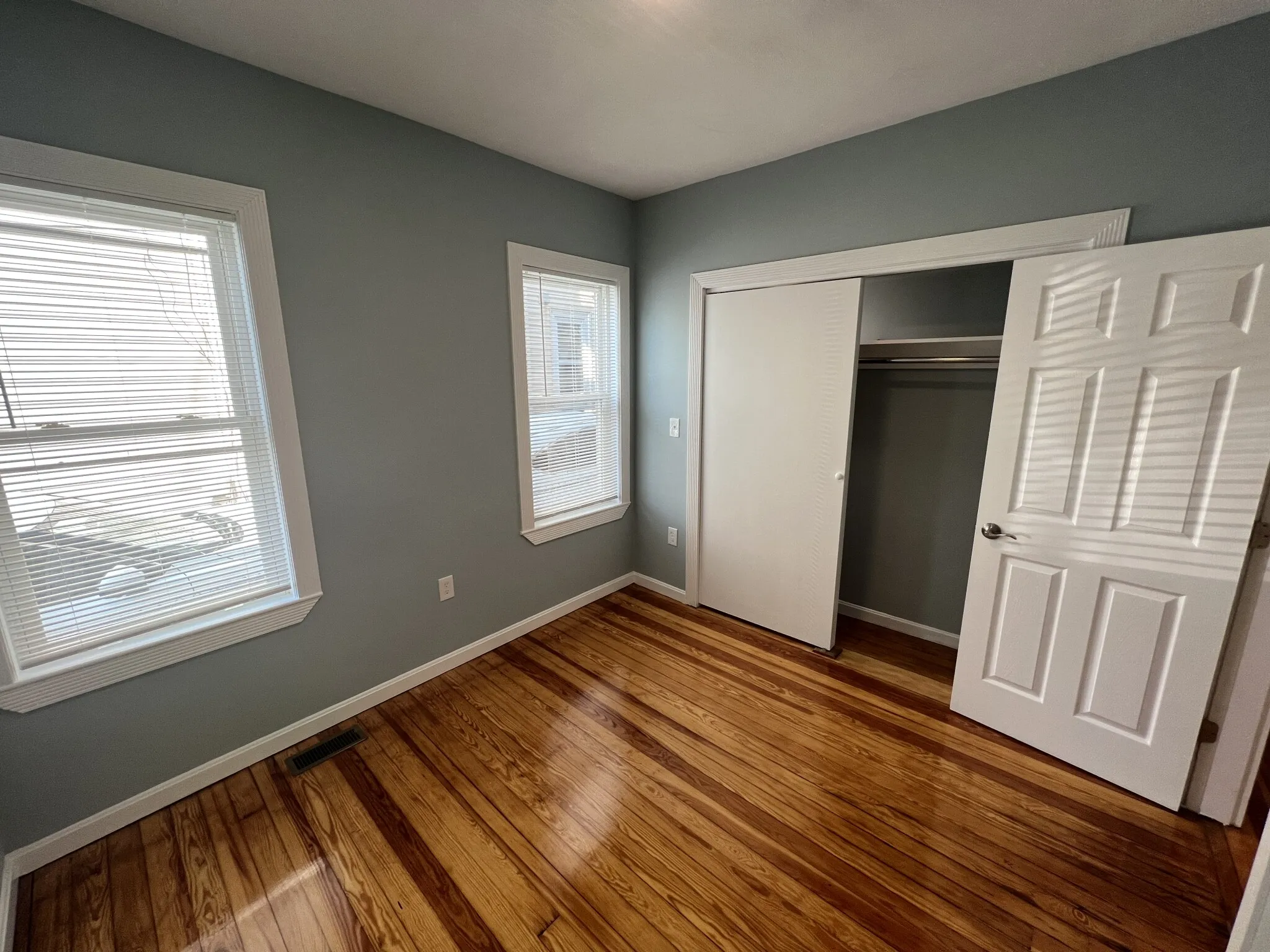 4 bed, 2 bath apartment for rent at 33 Hancock St Unit 1, Spring Hill — photo 10 of 25