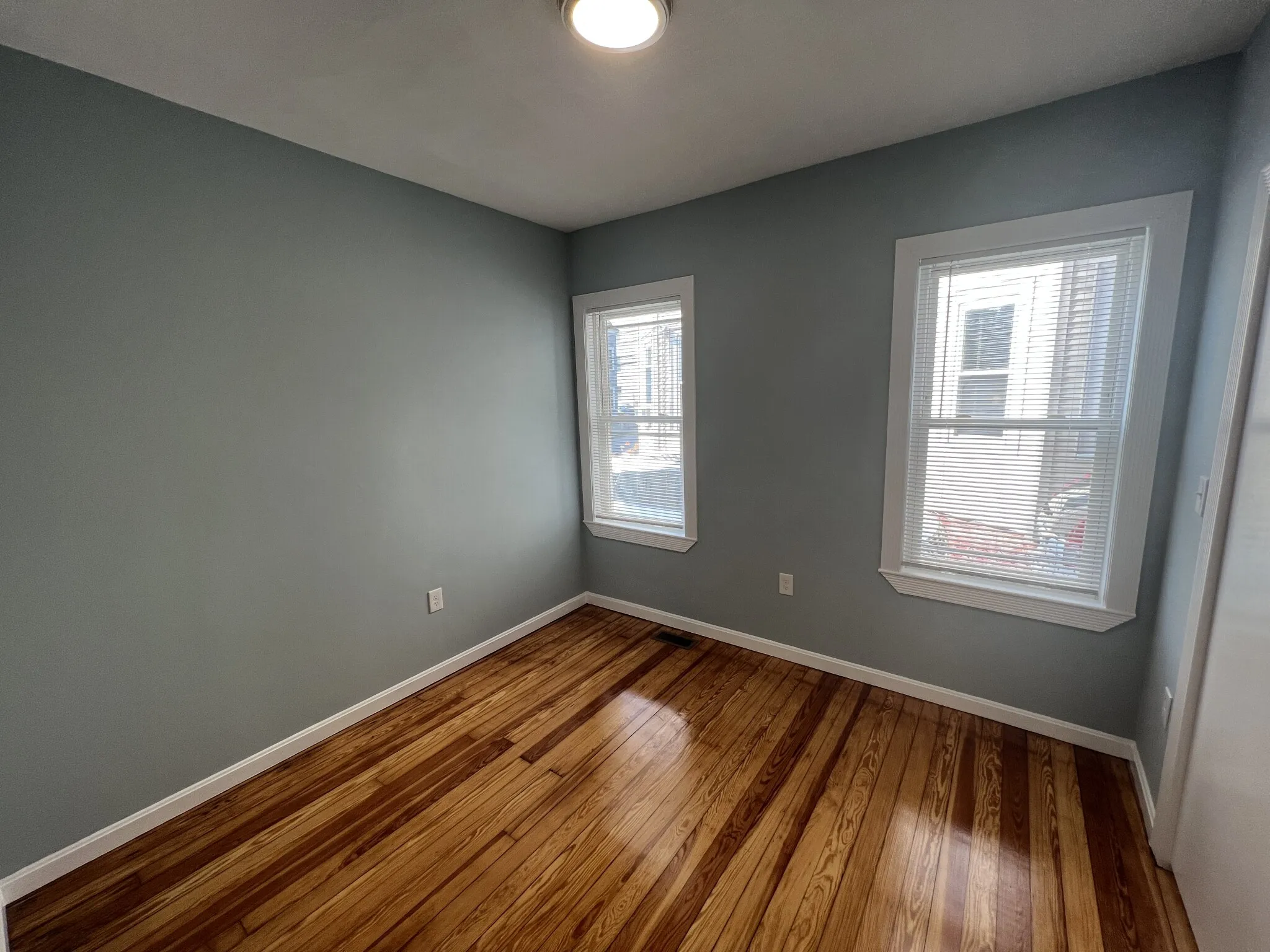 4 bed, 2 bath apartment for rent at 33 Hancock St Unit 1, Spring Hill — photo 6 of 25