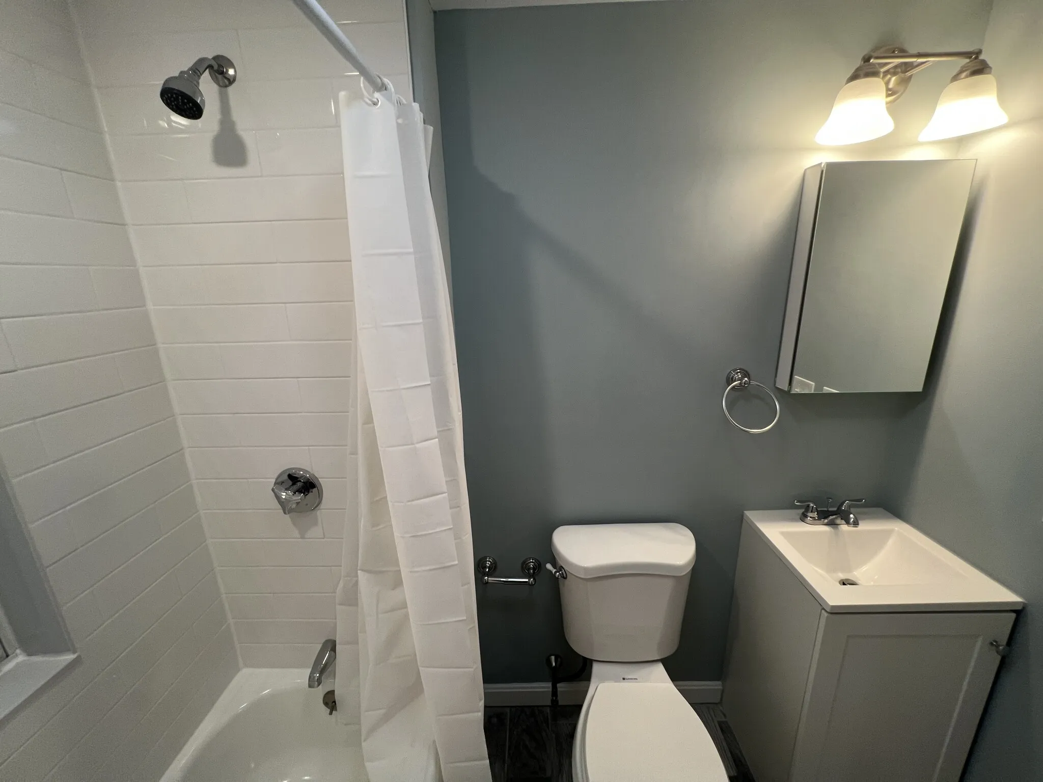 4 bed, 2 bath apartment for rent at 33 Hancock St Unit 1, Spring Hill — photo 23 of 25