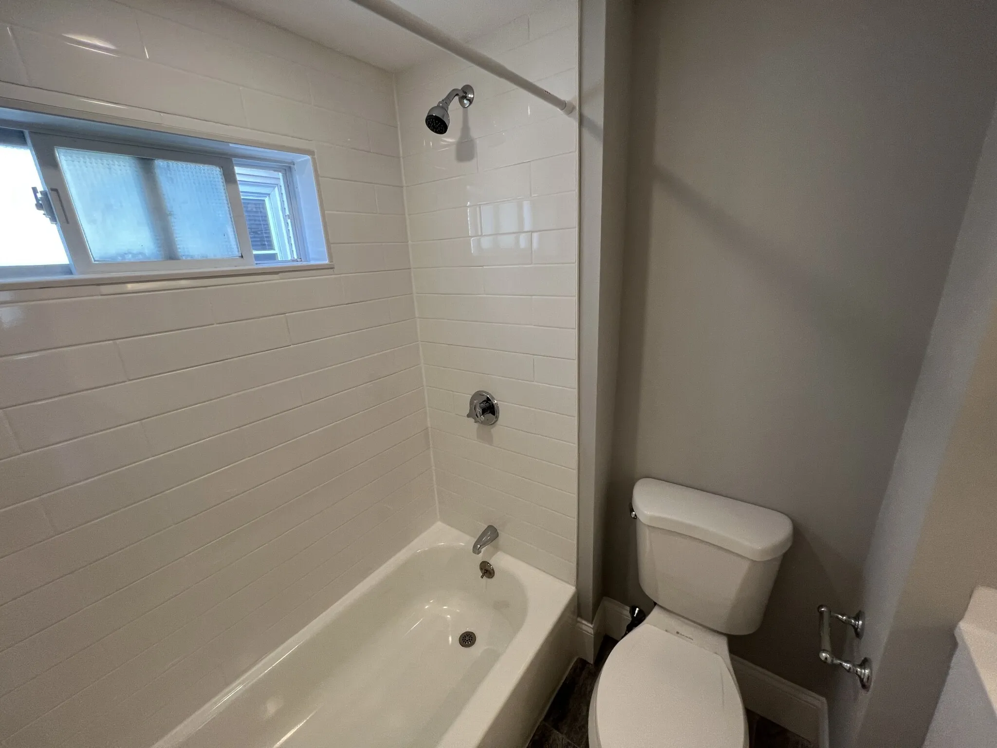 4 bed, 2 bath apartment for rent at 33 Hancock St Unit 2, Spring Hill — photo 16 of 35