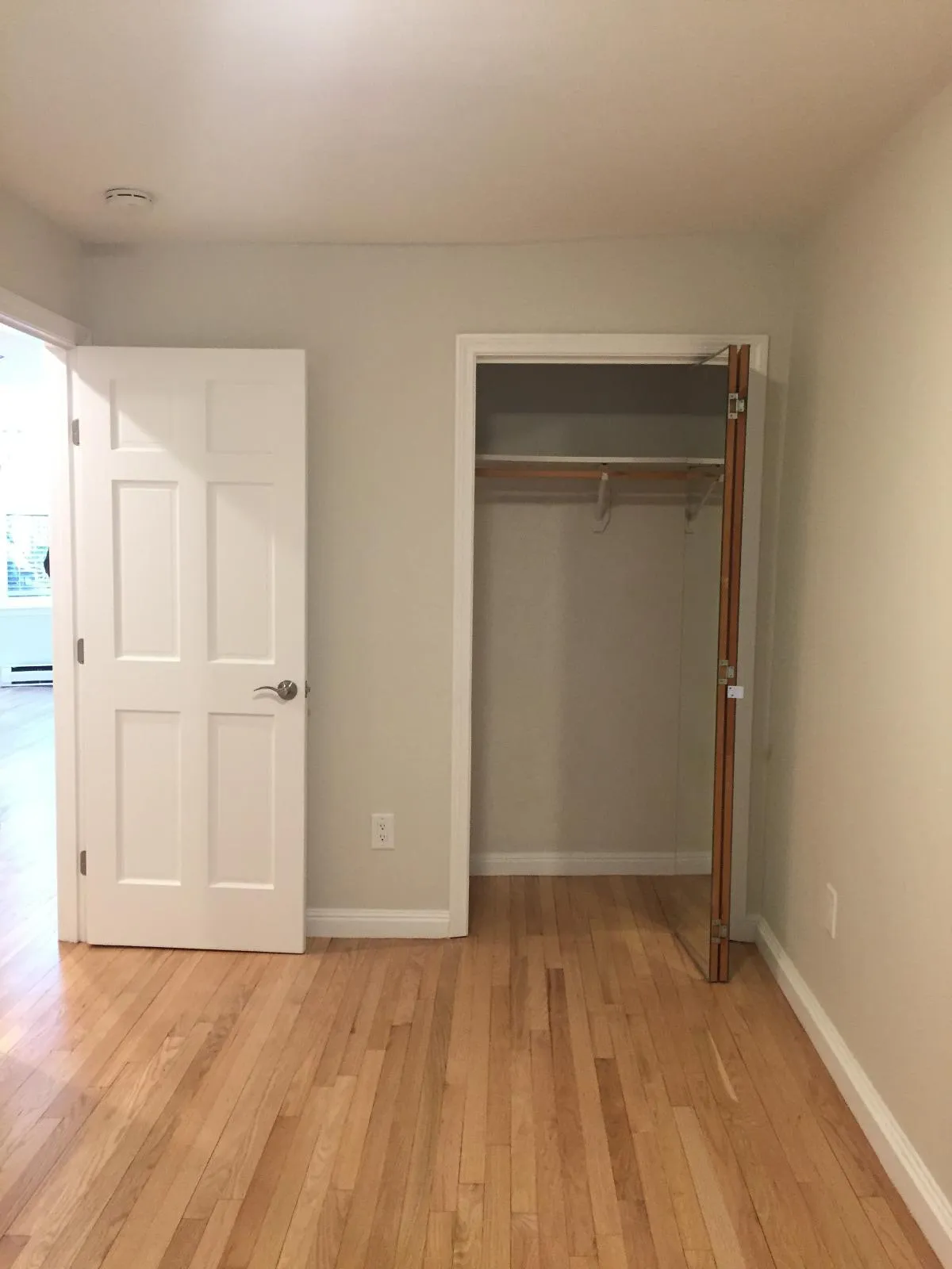 2 bed, 1 bath apartment for rent at 33 Hanson St Unit 2, South End — photo 4 of 8