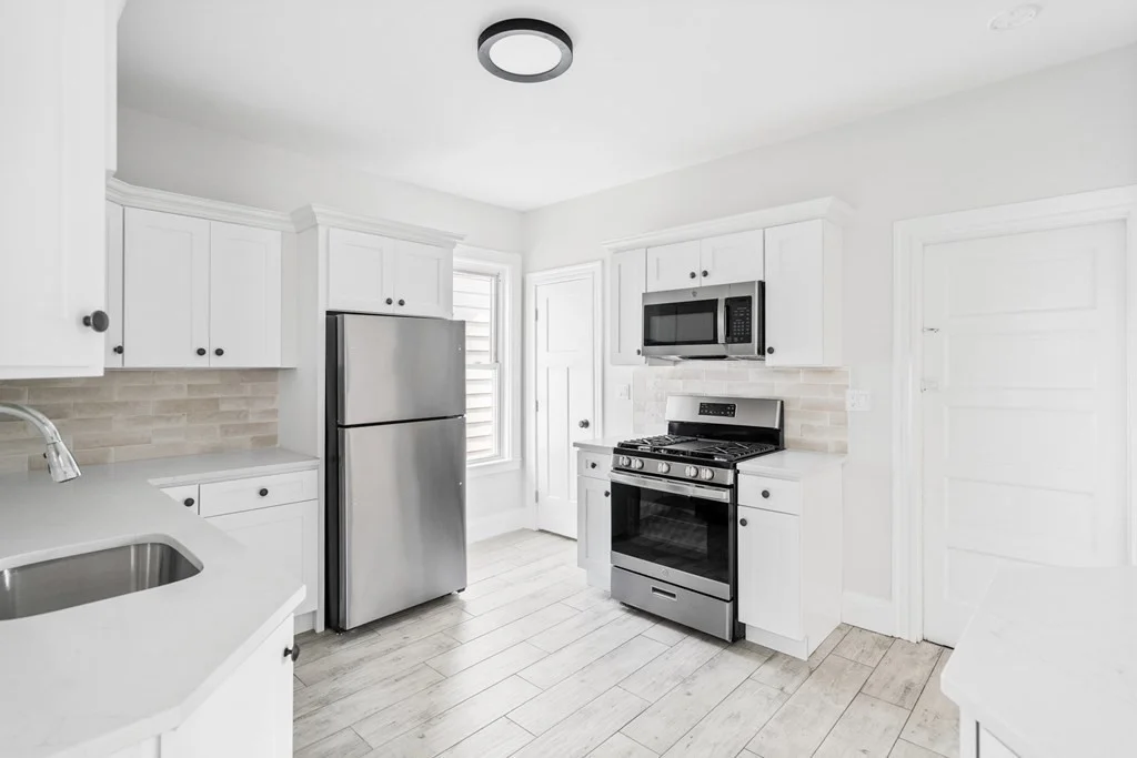 4 bed, 2 bath apartment for rent at 33 Harbor View St Unit 1, Dorchester