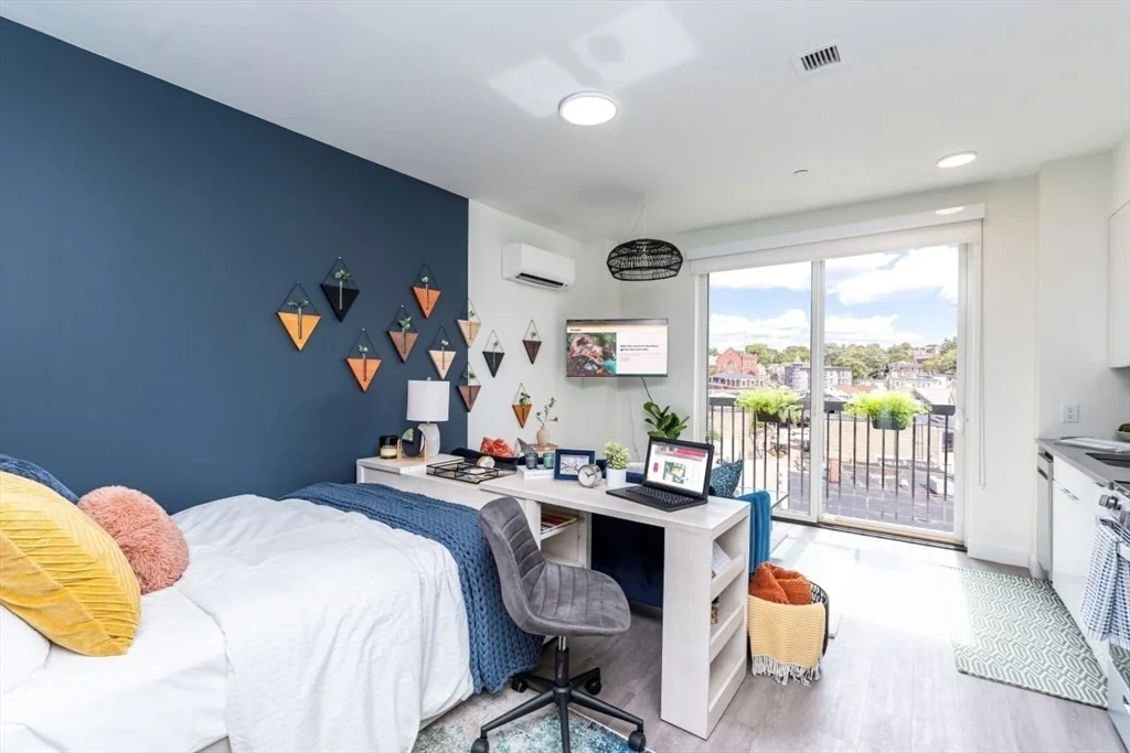 Studio bed, 1 bath apartment for rent at 33 Hawkins St Unit 2-311, Union Square — photo 3 of 10