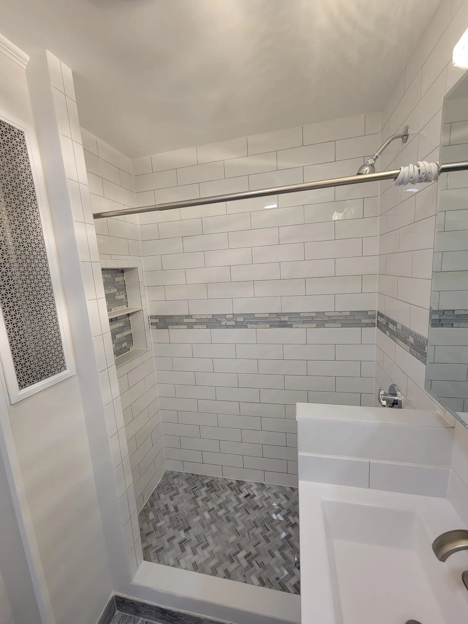 1 bed, 1 bath apartment for rent at 33 Highgate St Unit 3, Allston — photo 9 of 16