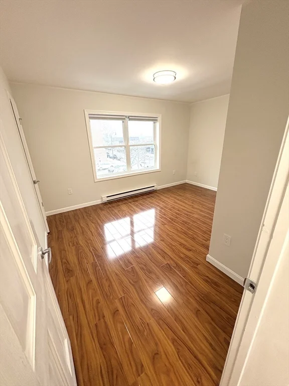 2 bed, 1 bath apartment for rent at 33 Home Unit A, Beverly — photo 8 of 12