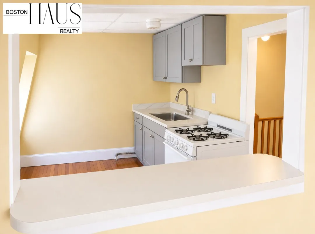 1 bed, 1 bath apartment for rent at 33 Inman St Unit 3, Mid Cambridge — photo 1 of 8