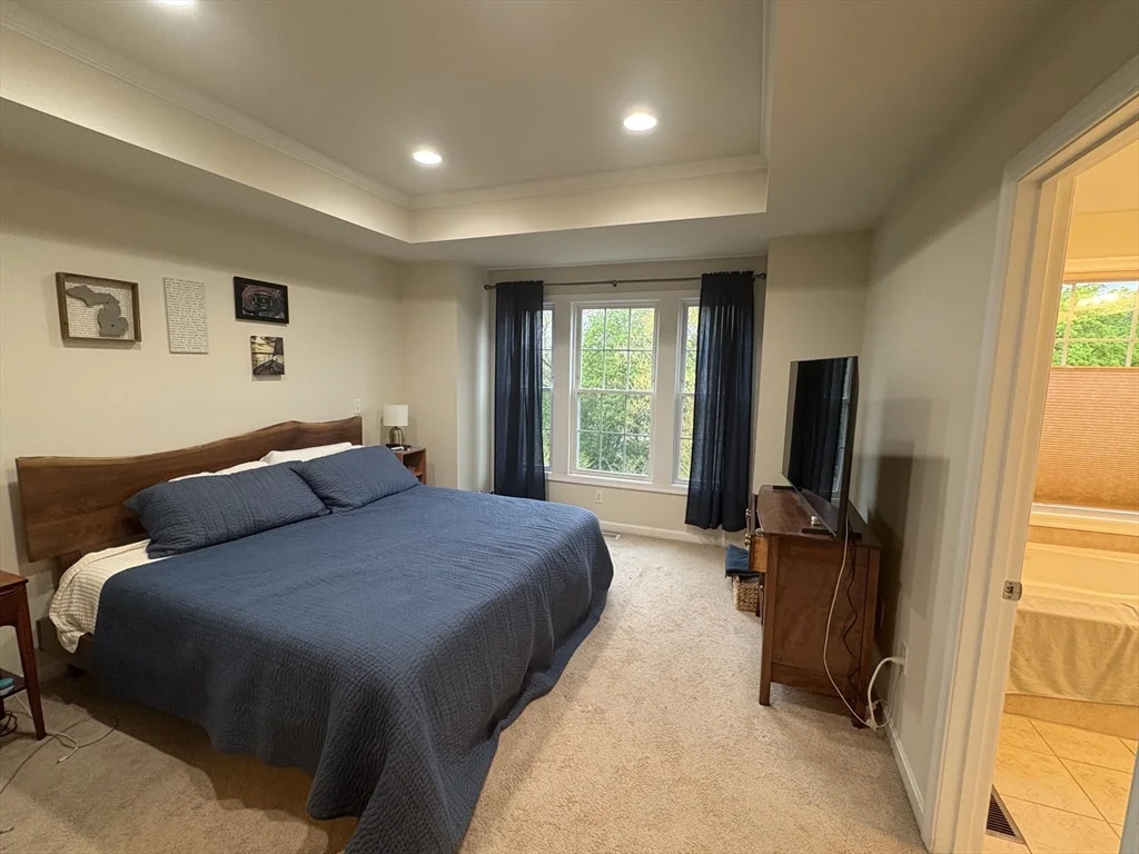 3 bed, 2 bath apartment for rent at 33 Jacob Way Unit 33, Reading — photo 15 of 33