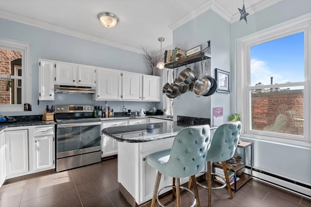 3 bed, 1 bath apartment for rent at 33 Kent St Unit 5, Brookline Village