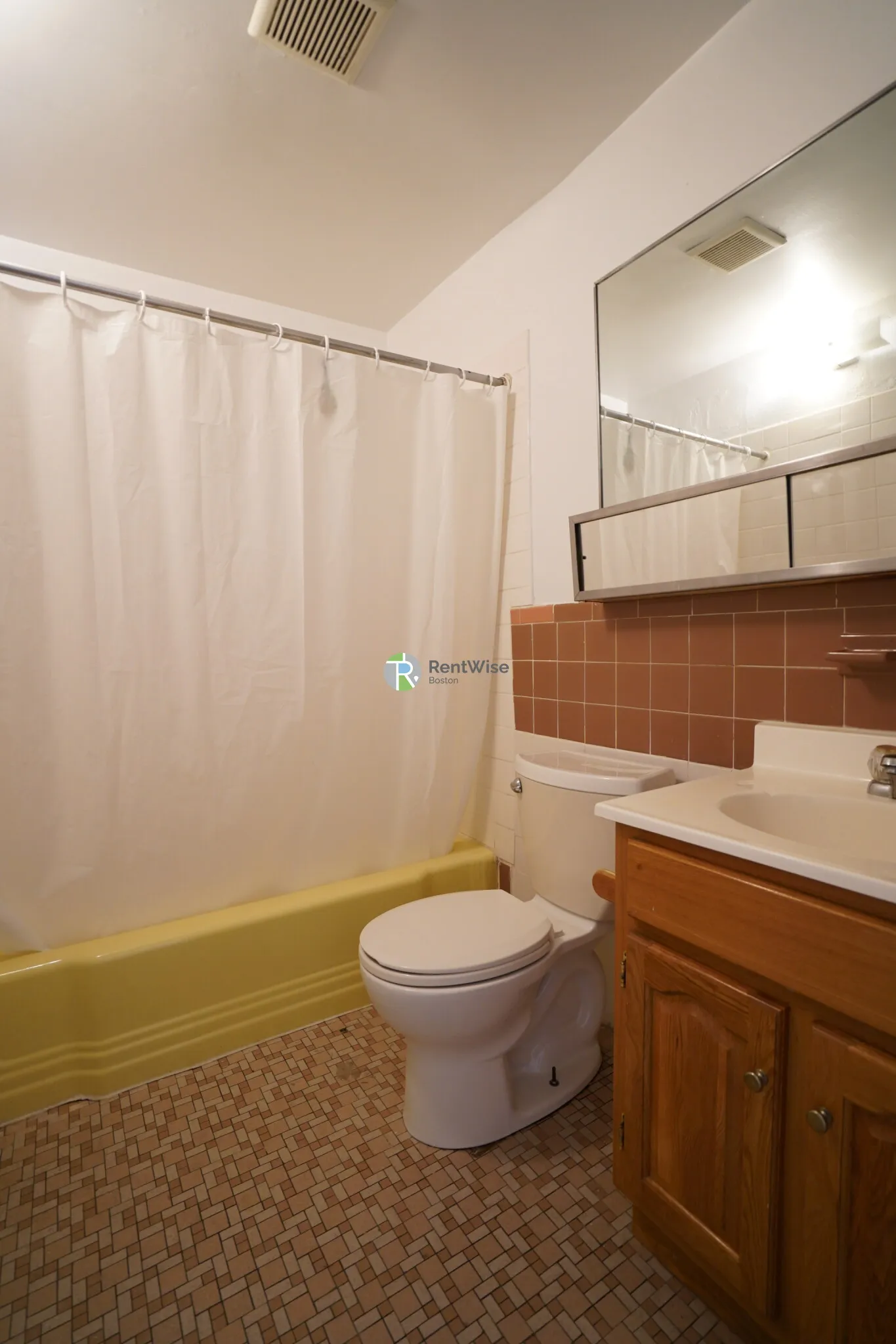 1 bed, 1 bath apartment for rent at 33 Lancaster Ter Unit 1006, Corey Hill — photo 8 of 20
