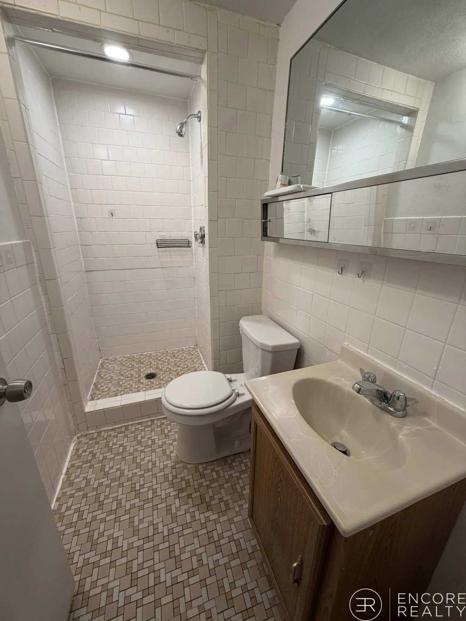 2 bed, 2 bath apartment for rent at 33 Lancaster Ter Unit 101, Corey Hill — photo 8 of 21
