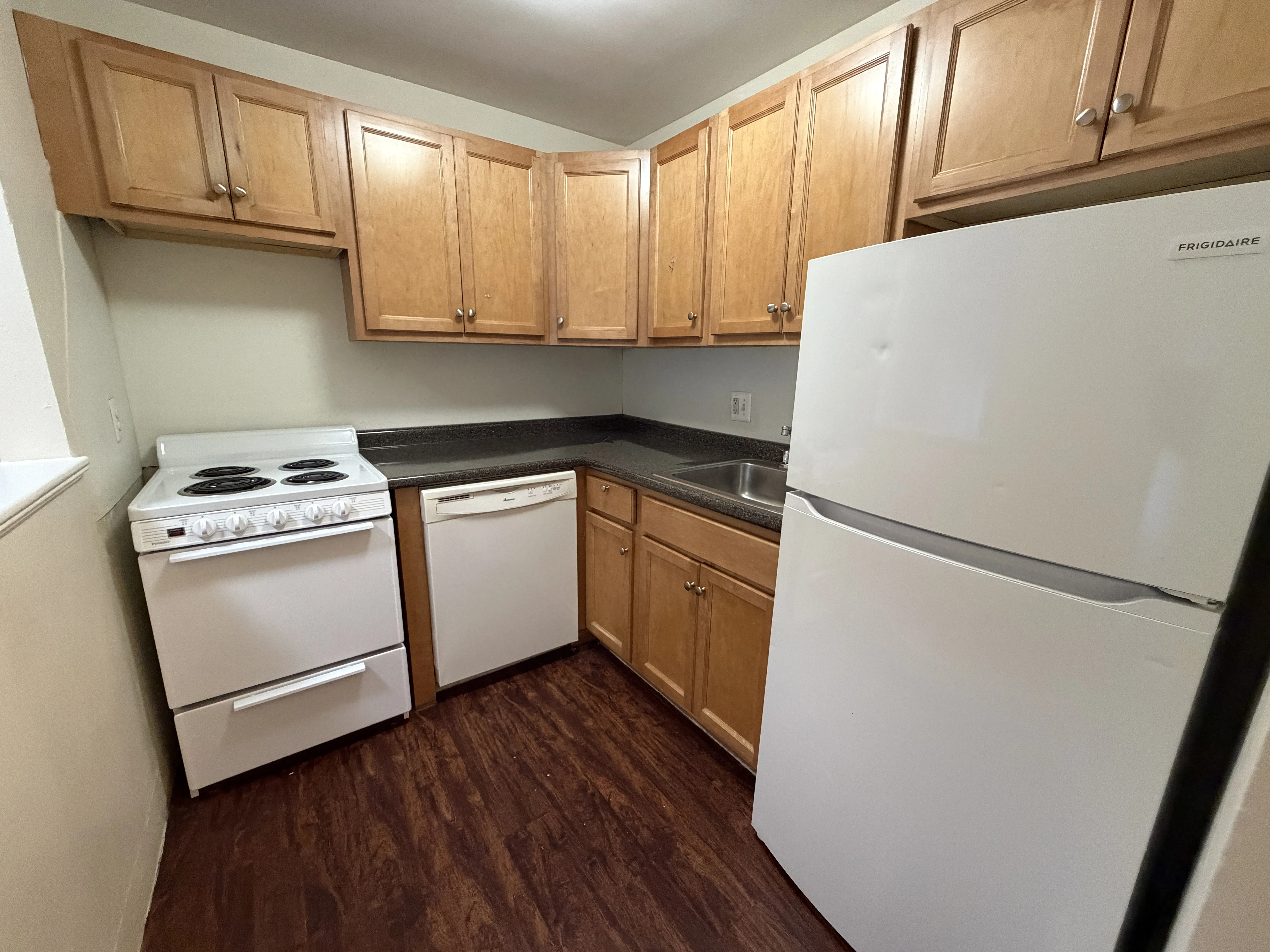 2 bed, 1 bath apartment for rent at 33 Lancaster Ter Unit 101A, Corey Hill — photo 4 of 21