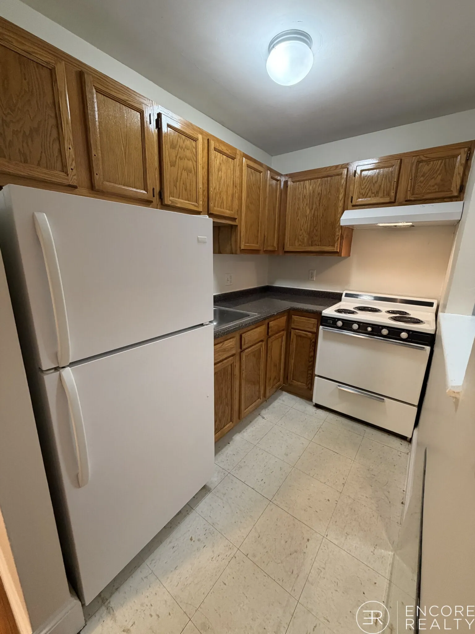 2 bed, 2 bath apartment for rent at 33 Lancaster Ter Unit 103, Corey Hill — photo 6 of 21