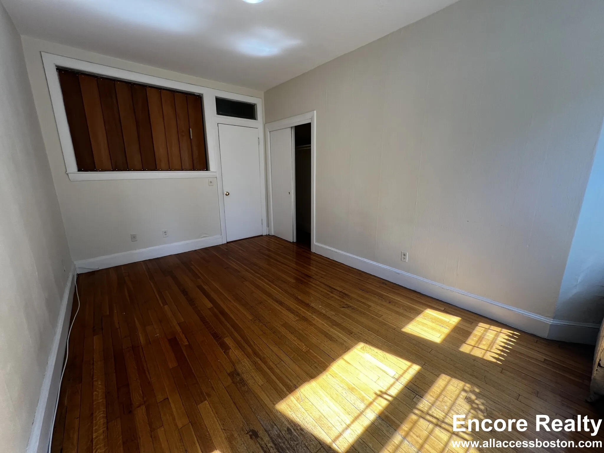 1 bed, 1 bath apartment for rent at 33 Lancaster Ter Unit 106a, Corey Hill — photo 6 of 15