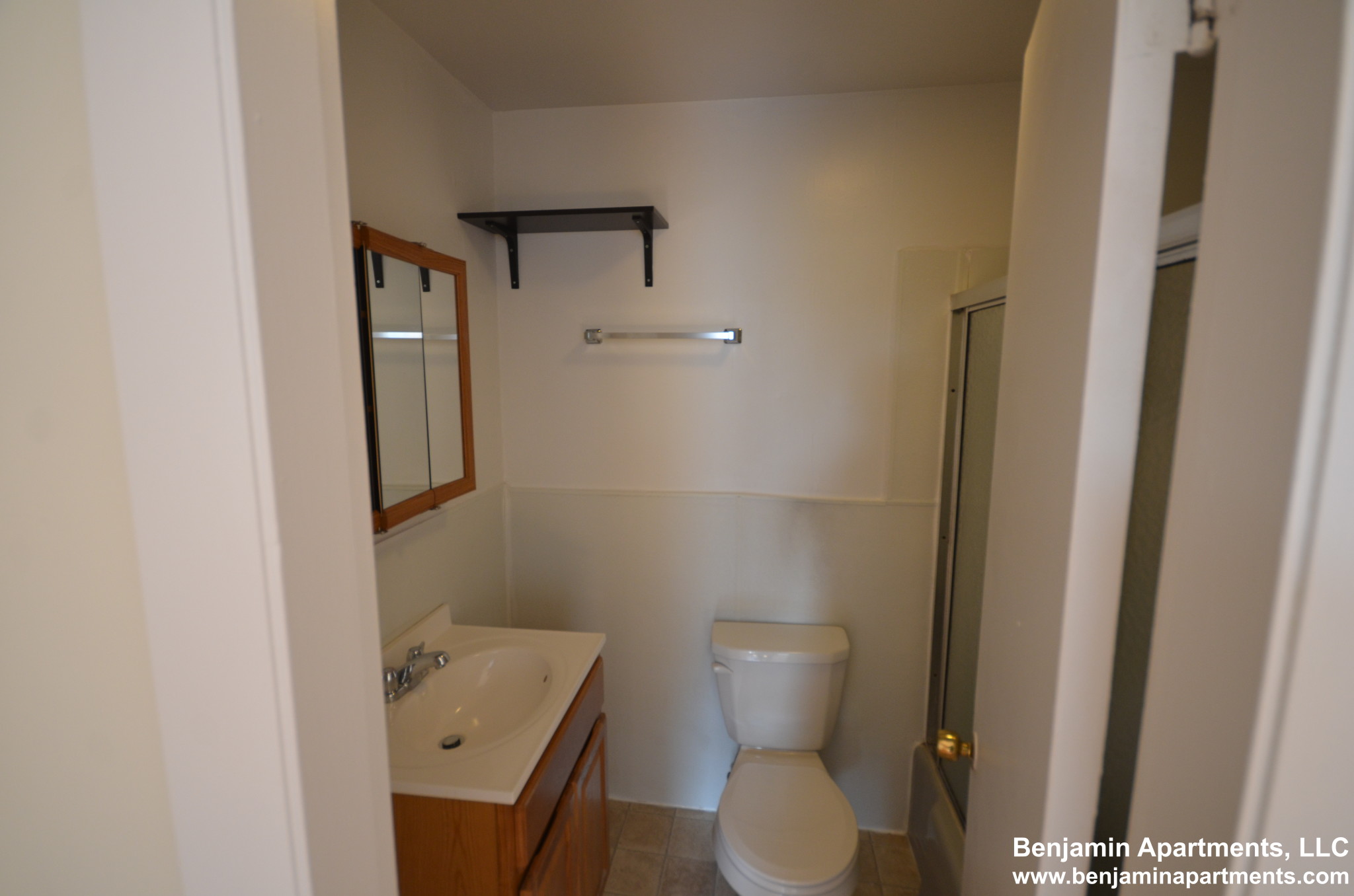 1 bed, 1 bath apartment for rent at 33 Lancaster Ter Unit 305D, Corey Hill — photo 4 of 8