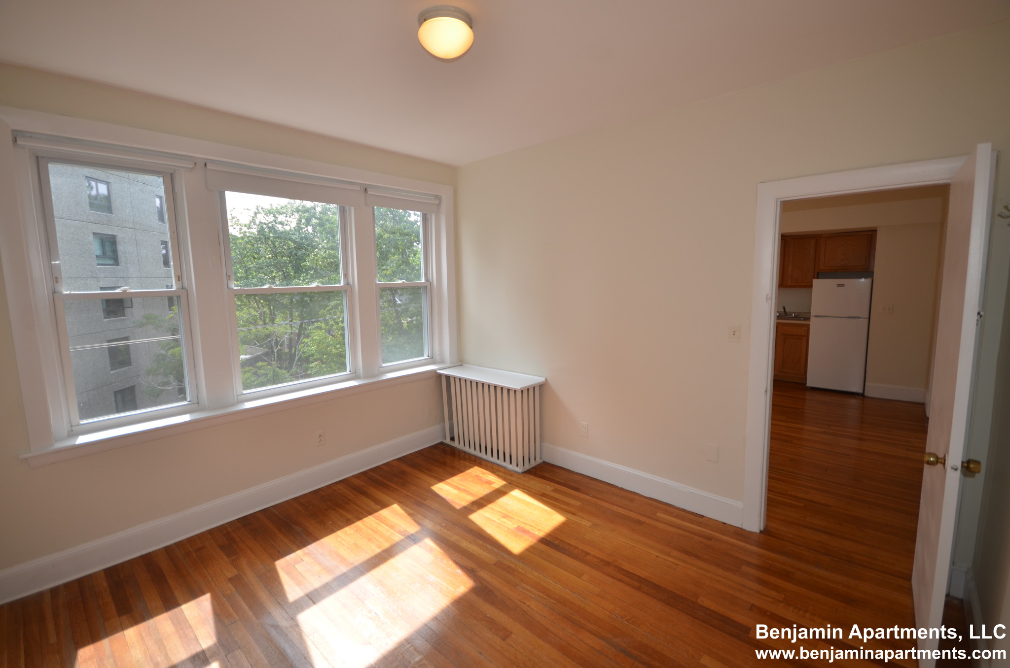 1 bed, 1 bath apartment for rent at 33 Lancaster Ter Unit 305D, Corey Hill — photo 2 of 8