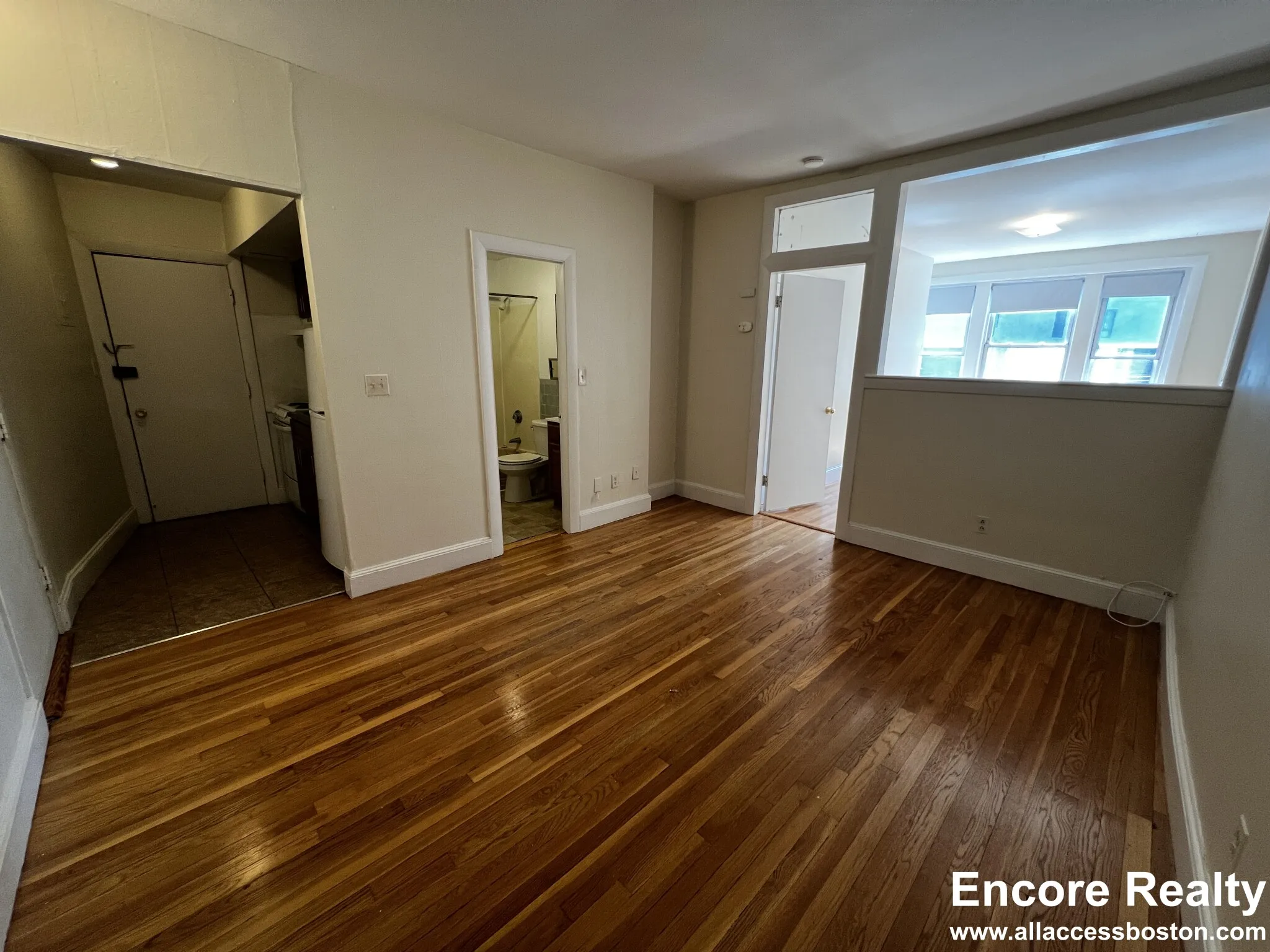 1 bed, 1 bath apartment for rent at 33 Lancaster Ter Unit 306, Corey Hill — photo 2 of 10