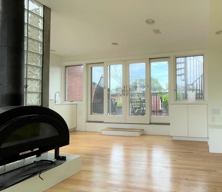 2 bed, 2 bath apartment for rent at 33 Lawrence St Unit 2, South End — photo 11 of 39