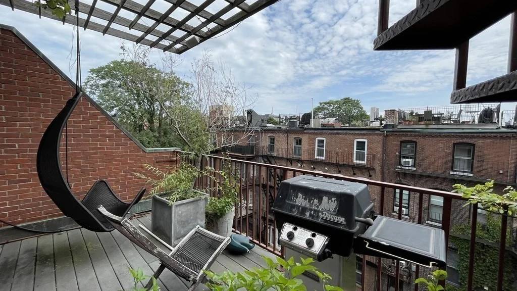 2 bed, 2 bath apartment for rent at 33 Lawrence St Unit 2, South End — photo 8 of 39