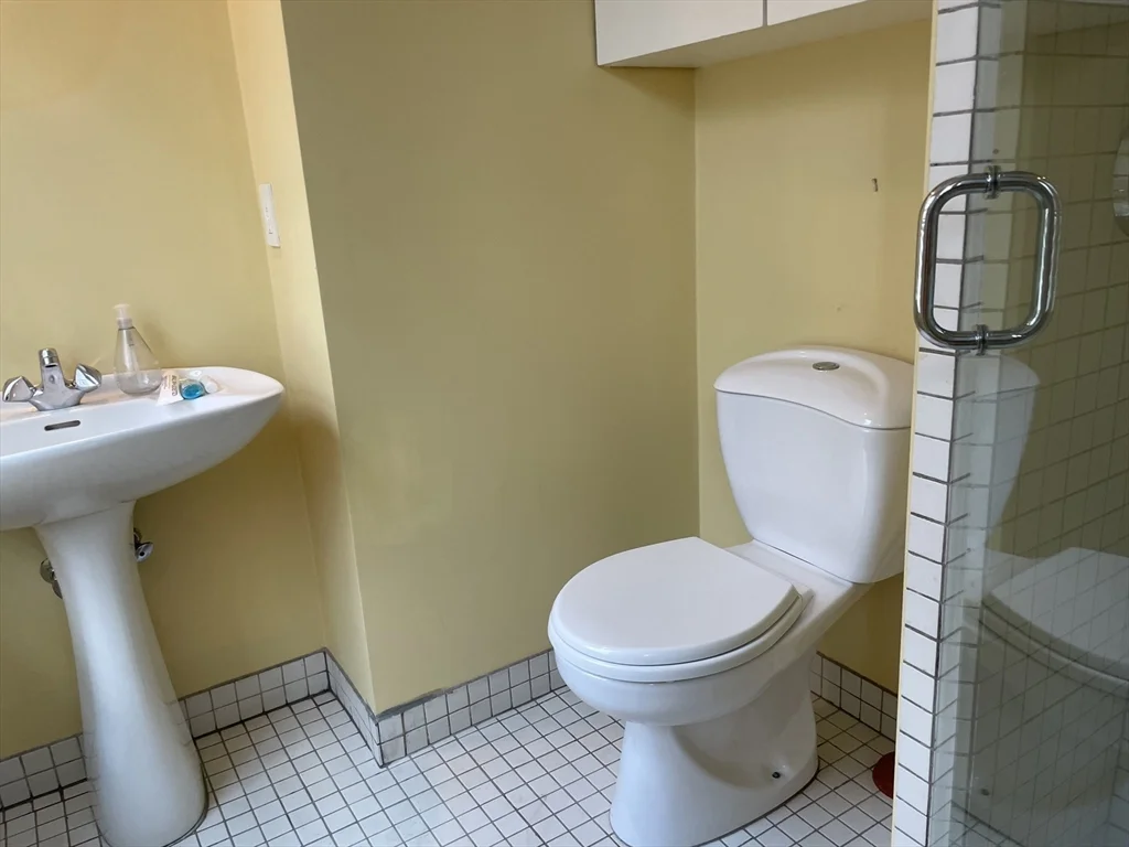 2 bed, 2 bath apartment for rent at 33 Lawrence St Unit Penthouse, South End — photo 24 of 40