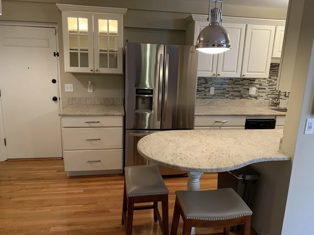 1 bed, 1 bath apartment for rent at 33 Lennon Ct Unit 32, South Boston — photo 4 of 12
