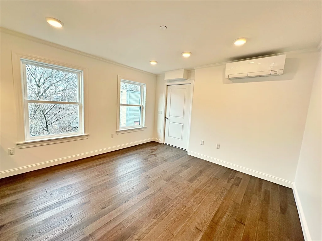 1 bed, 1 bath apartment for rent at 33 Leyden St Unit 6, East Boston — photo 6 of 25
