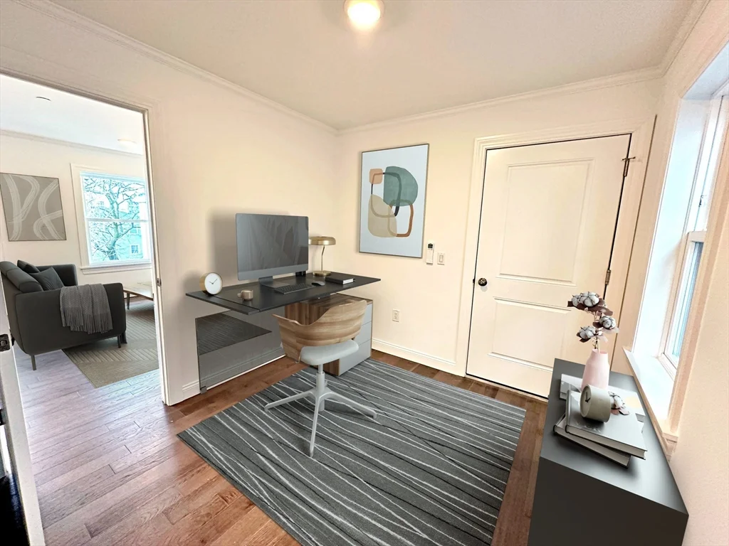 1 bed, 1 bath apartment for rent at 33 Leyden St Unit 6, East Boston — photo 2 of 25