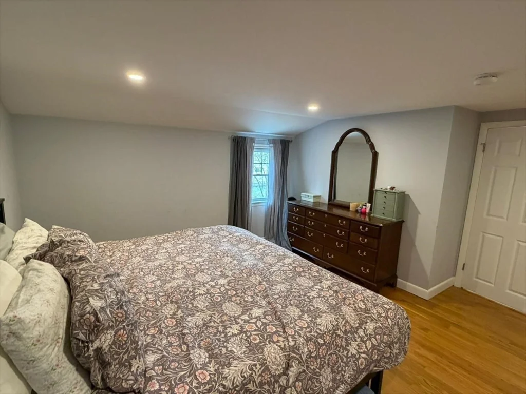 3 bed, 3 bath apartment for rent at 33 Logan Rd Unit 33, Braintree — photo 12 of 19