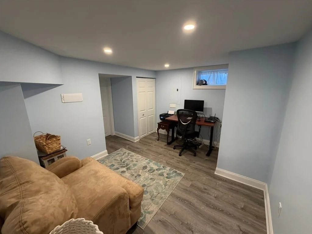 3 bed, 3 bath apartment for rent at 33 Logan Rd Unit 33, Braintree — photo 4 of 19