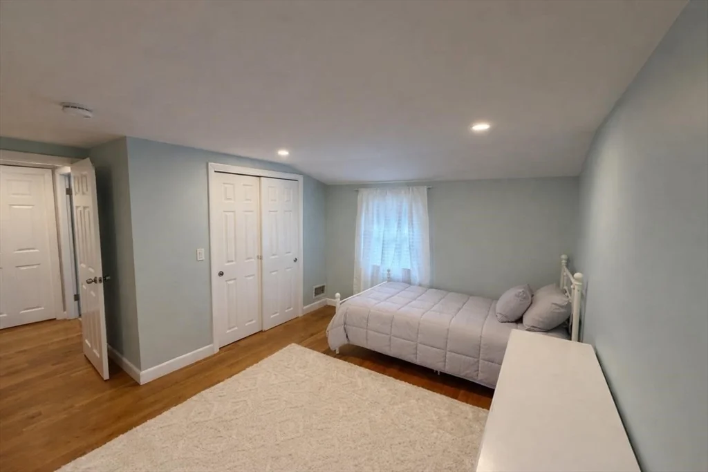 3 bed, 3 bath apartment for rent at 33 Logan Rd Unit 33, Braintree — photo 10 of 19