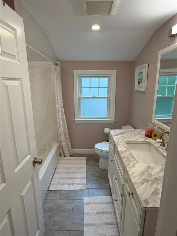 3 bed, 3 bath apartment for rent at 33 Logan Rd Unit 33, Braintree — photo 15 of 19