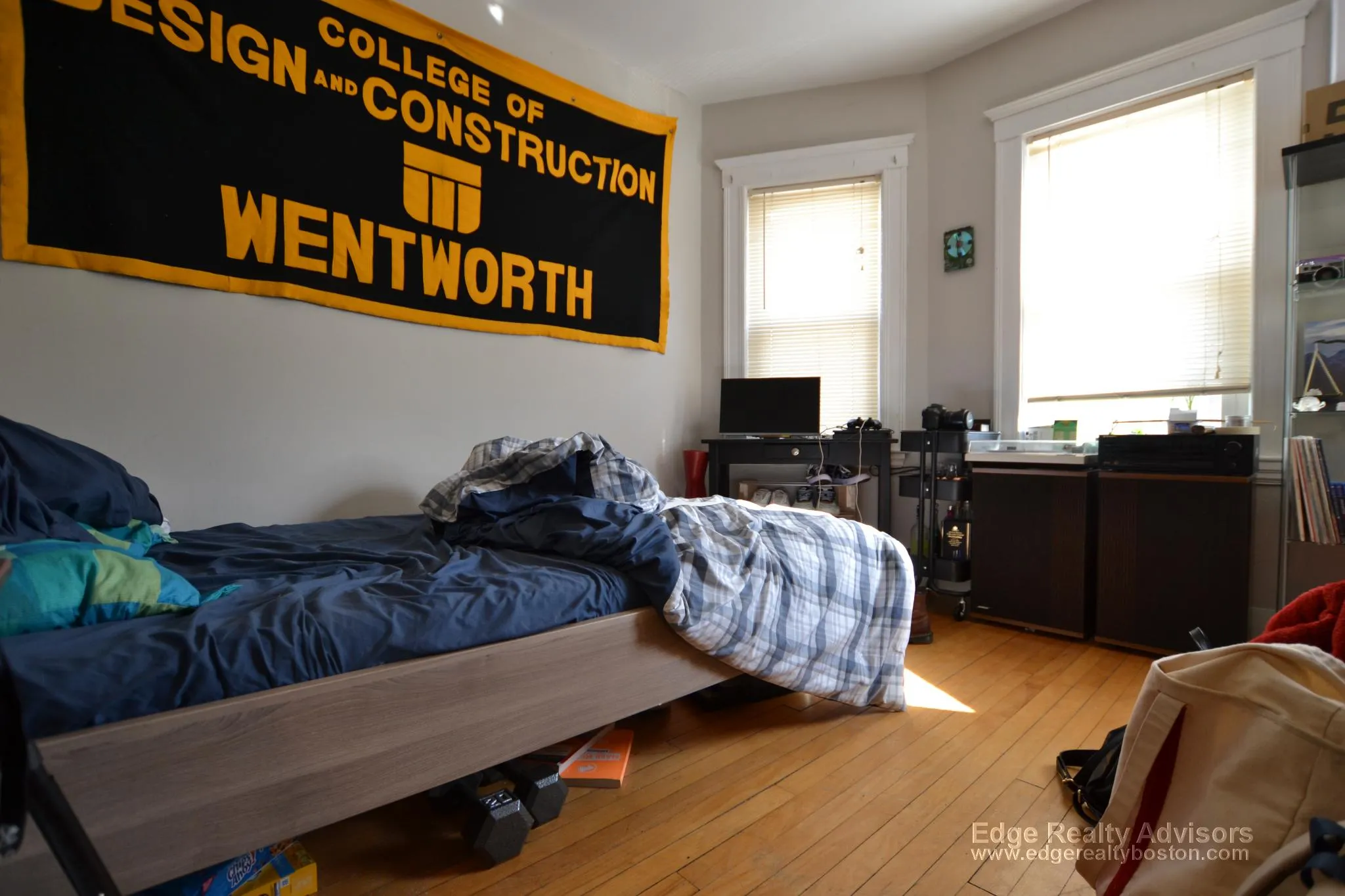 5 bed, 2 bath apartment for rent at 33 Long Ave Unit 1, Brighton — photo 10 of 12