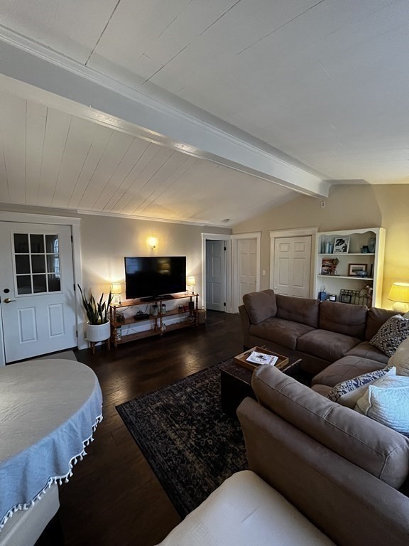 3 bed, 2 bath apartment for rent at 33 Lothrop St Unit 2nd fl, Beverly — photo 7 of 40