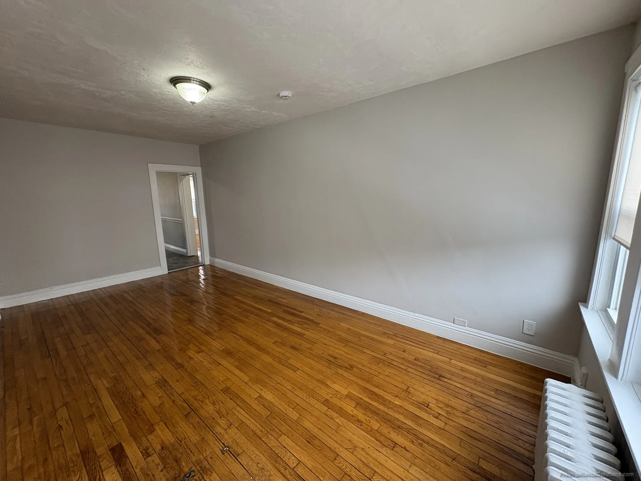 2 bed, 1 bath apartment for rent at 33 Lourdes Ave Unit 5, Jamaica Plain — photo 4 of 16