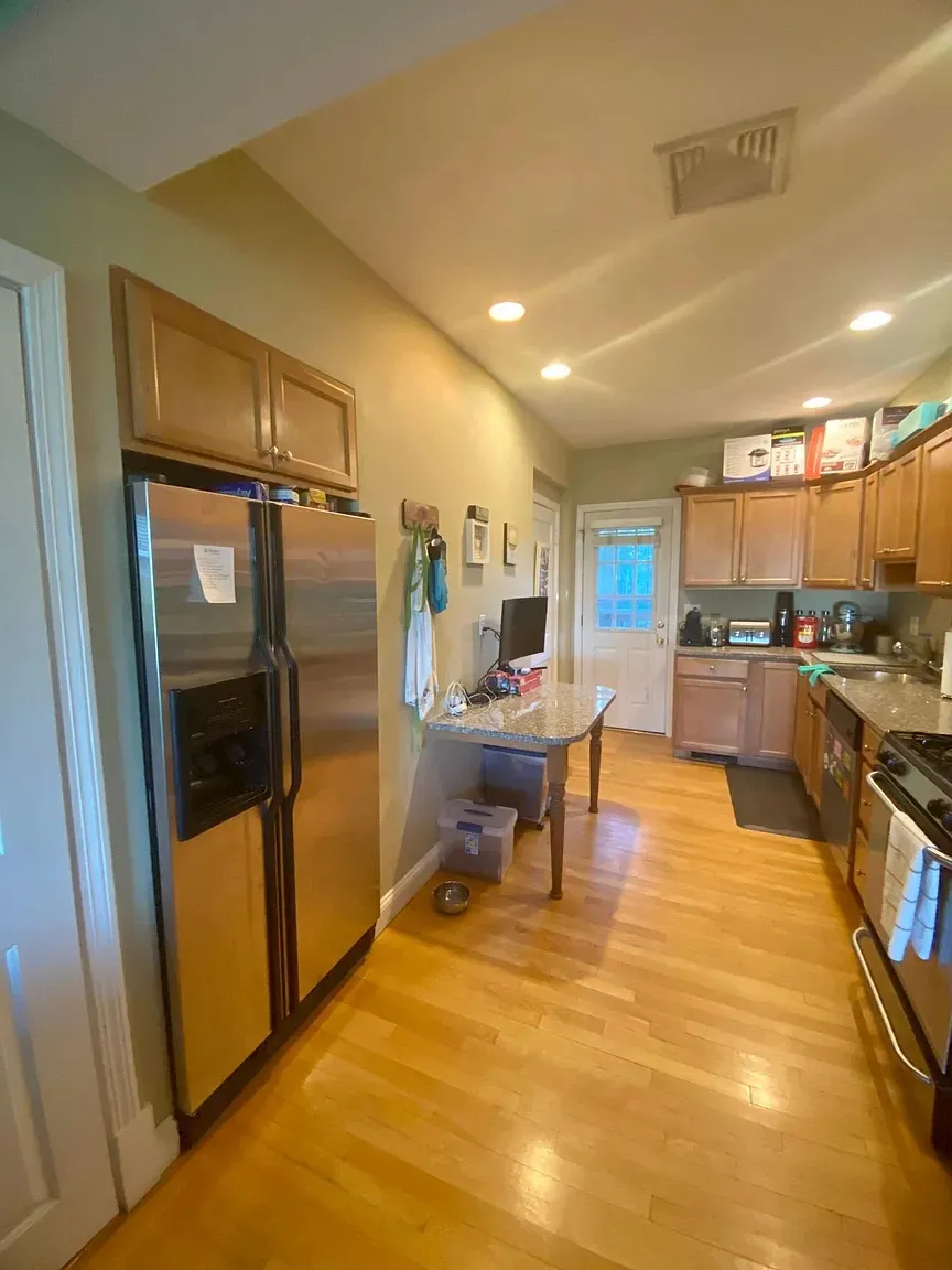 2 bed, 1 bath apartment for rent at 33 Main St Unit 4, Winter Hill — photo 7 of 16