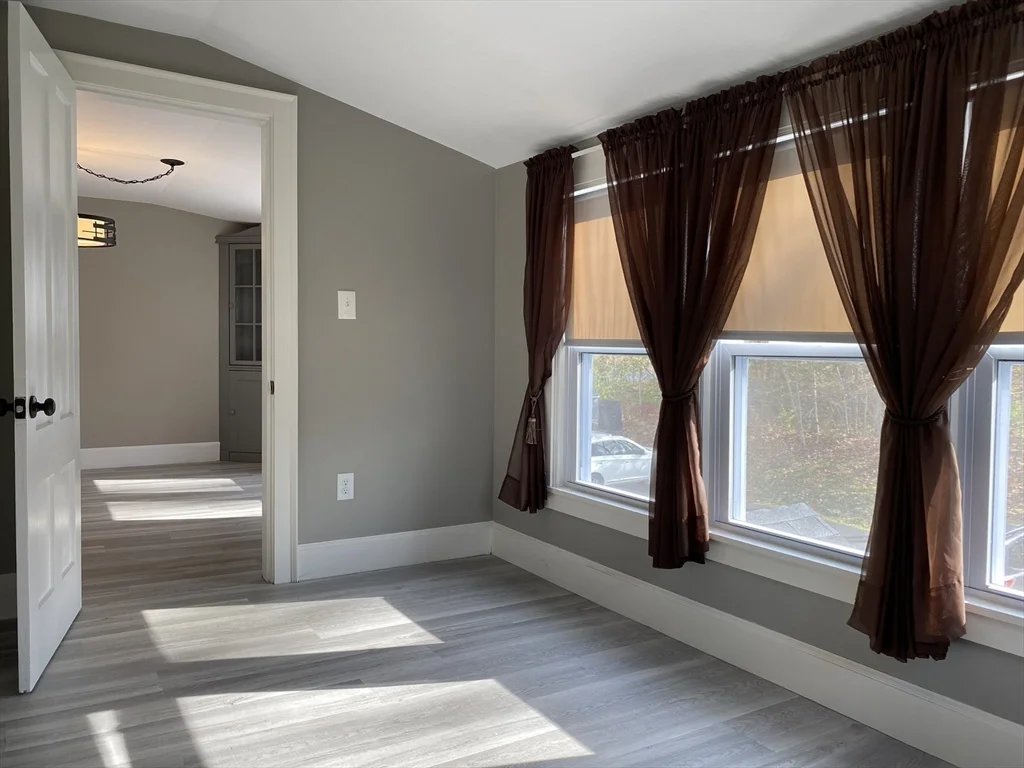 2 bed, 1 bath apartment for rent at 33 Maple St Unit 2, Sterling — photo 9 of 15