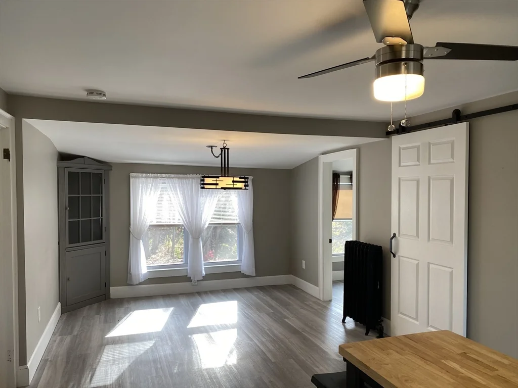 2 bed, 1 bath apartment for rent at 33 Maple St Unit 2, Sterling — photo 4 of 15
