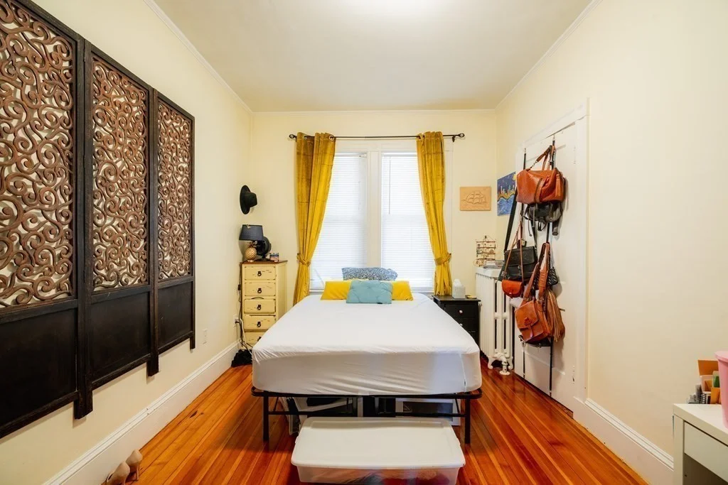 2 bed, 1 bath apartment for rent at 33 Mapleton St Unit 1, Brighton — photo 5 of 16