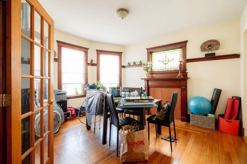 2 bed, 1 bath apartment for rent at 33 Mapleton St Unit 1, Brighton — photo 9 of 16