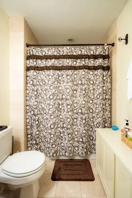 2 bed, 1 bath apartment for rent at 33 Mapleton St Unit 1, Brighton — photo 6 of 16