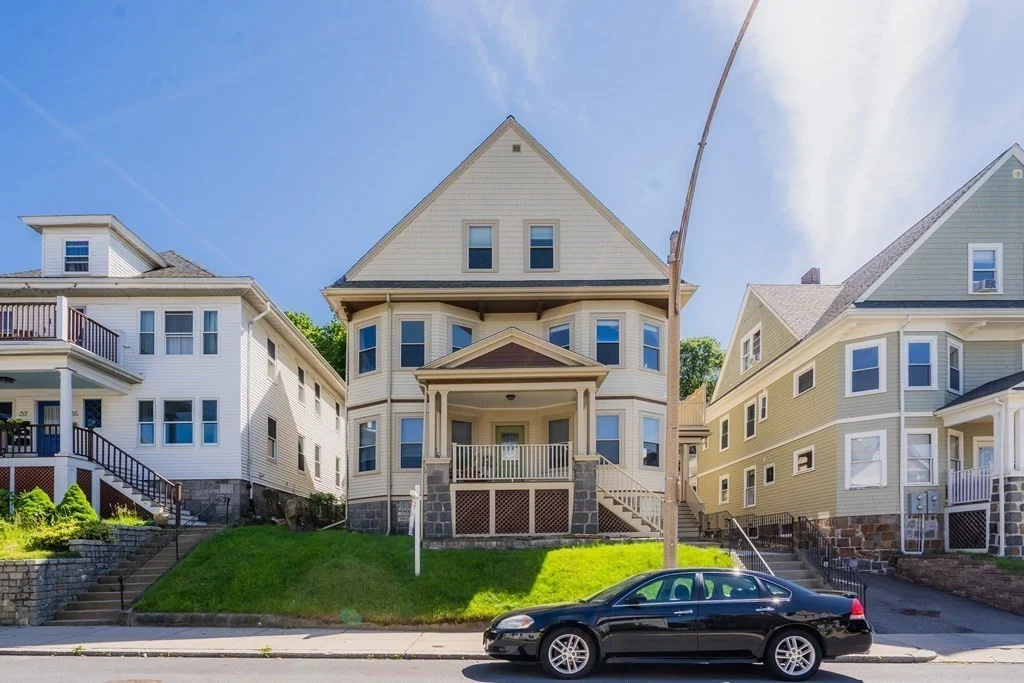2 bed, 1 bath apartment for rent at 33 Mapleton St Unit 1, Brighton — photo 13 of 16