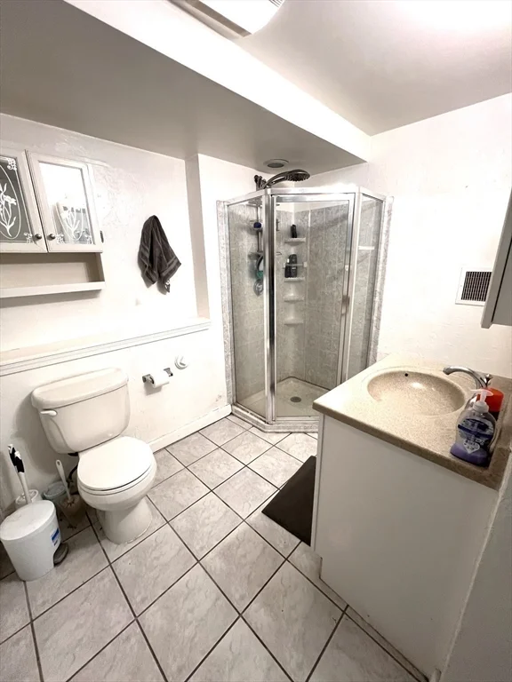 2 bed, 2 bath apartment for rent at 33 Marine Rd Unit 1L, South Boston — photo 4 of 11