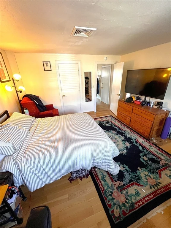 2 bed, 2 bath apartment for rent at 33 Marine Rd Unit 1L, South Boston — photo 5 of 11